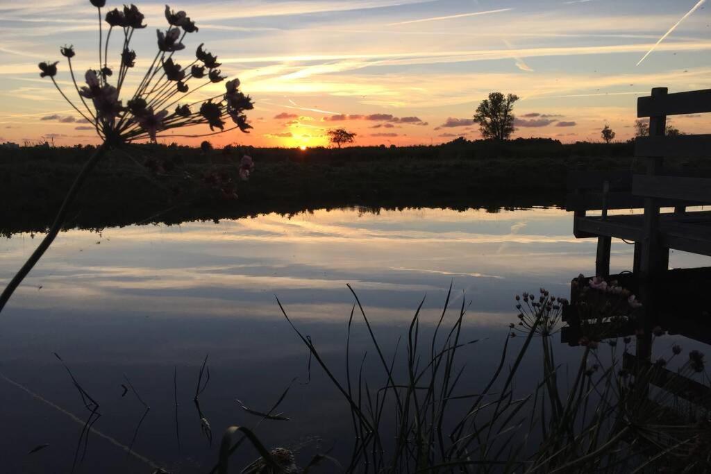 Romantic Dutch Hideaway Jisp Eksteriør billede